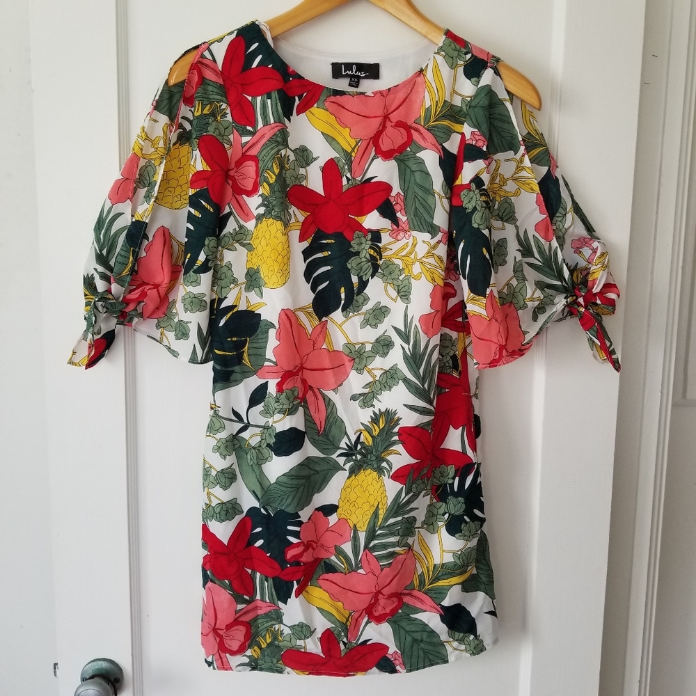 Lulu's Slash Sleeve Tropical Floral Dress Sz XS